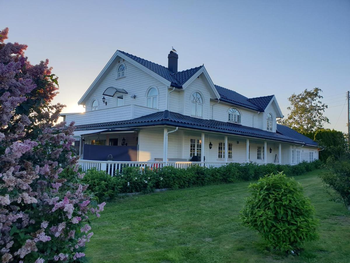 Beach Front Villa In Tonsberg Norway Only July 20-25 Exterior foto