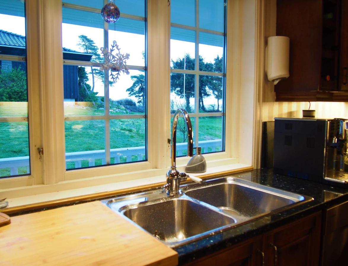 Beach Front Villa In Tonsberg Norway Only July 20-25 Exterior foto